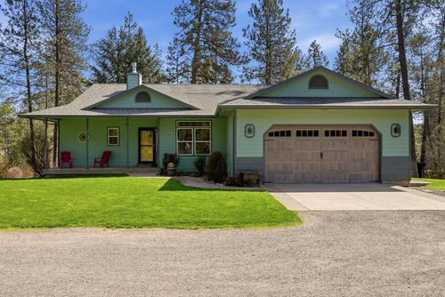 3216 E Rocky Ridge Rd, Chattaroy, WA, 99003-9648 | Card Image