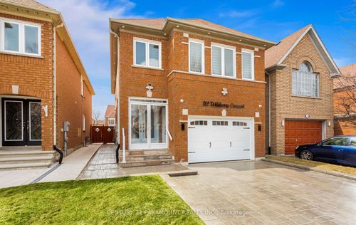 112 Wildberry Cres, Brampton, ON, L6R1J8 | Card Image