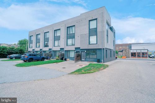 706 N 7th St, PHILADELPHIA, PA, 19123-2765 | Card Image