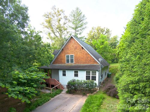 340 Old Haw Creek Rd, Asheville, NC, 28805-1422 | Card Image