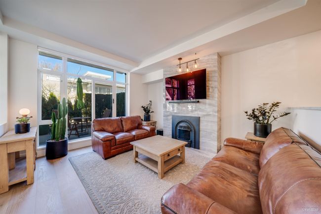 6022 Chancellor Mews, Townhouse with 3 bedrooms, 3 bathrooms and 2 parking in Vancouver BC | Image 6