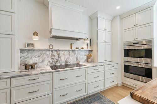 17 Main St, Newbury, MA, 01922-1216 | Card Image