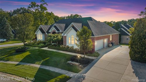 1937 Carsons Cv, Commerce Township, MI, 48390-1879 | Card Image