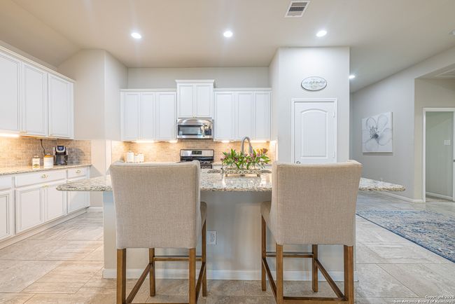 2705 Merlin Ln, House other with 3 bedrooms, 2 bathrooms and null parking in Pearland TX | Image 13