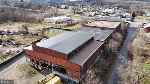 19 Apple Way, PAW PAW, WV, 25434-3182 | Card Image