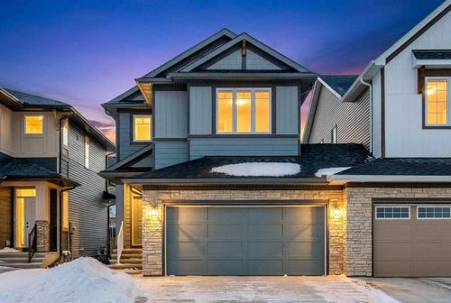 53 Creekside Blvd Sw, Calgary, AB, T2X4P3 | Card Image