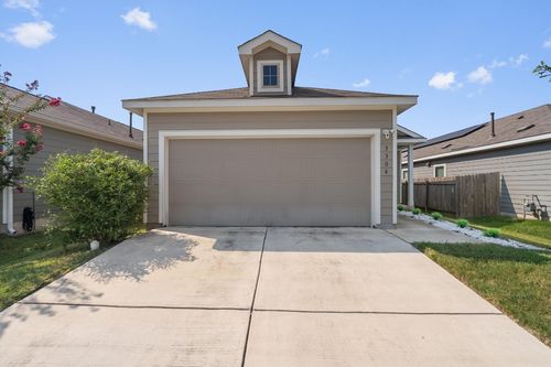 3304 Lodgepole Dr, Austin, TX, 78744-3355 | Card Image