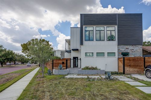 1732 Ashland Ave, Fort Worth, TX, 76107-3892 | Card Image