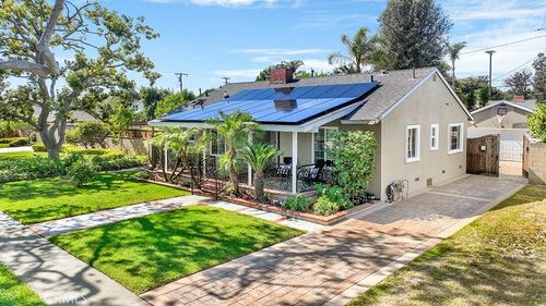 1009 E Buffalo Ave, Santa Ana, CA, 92706-3041 | Card Image