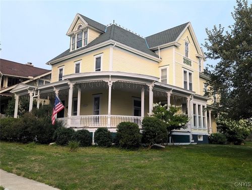 112 Jefferson St, Wellsville, NY, 14895-1127 | Card Image