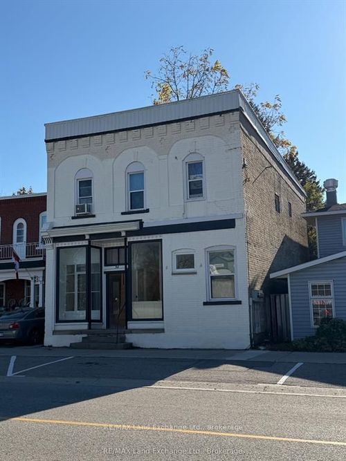 34 Queen St, Ripley, ON, N0G2R0 | Card Image