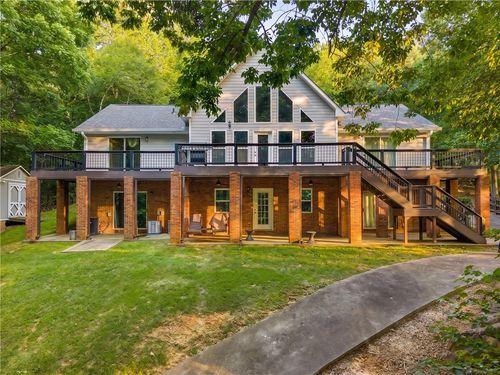 104 Gates Cove Dr, Fair Play, SC, 29643-2753 | Card Image
