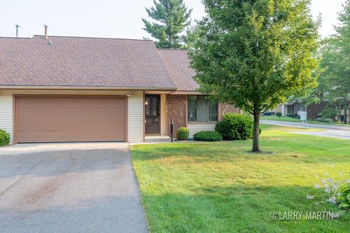 45-459 Cherry Ln, Holland, MI, 49424-6479 | Card Image