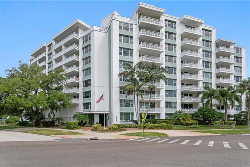 603-700 Beach Dr Ne, ST PETERSBURG, FL, 33701-2630 | Card Image