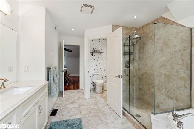 2240 S Orr Lake Rd, House other with 3 bedrooms, 4 bathrooms and 7 parking in Elmvale ON | Image 27