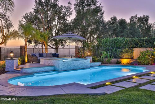 11102 Broadview Dr, Moorpark, CA, 93021-2785 | Card Image