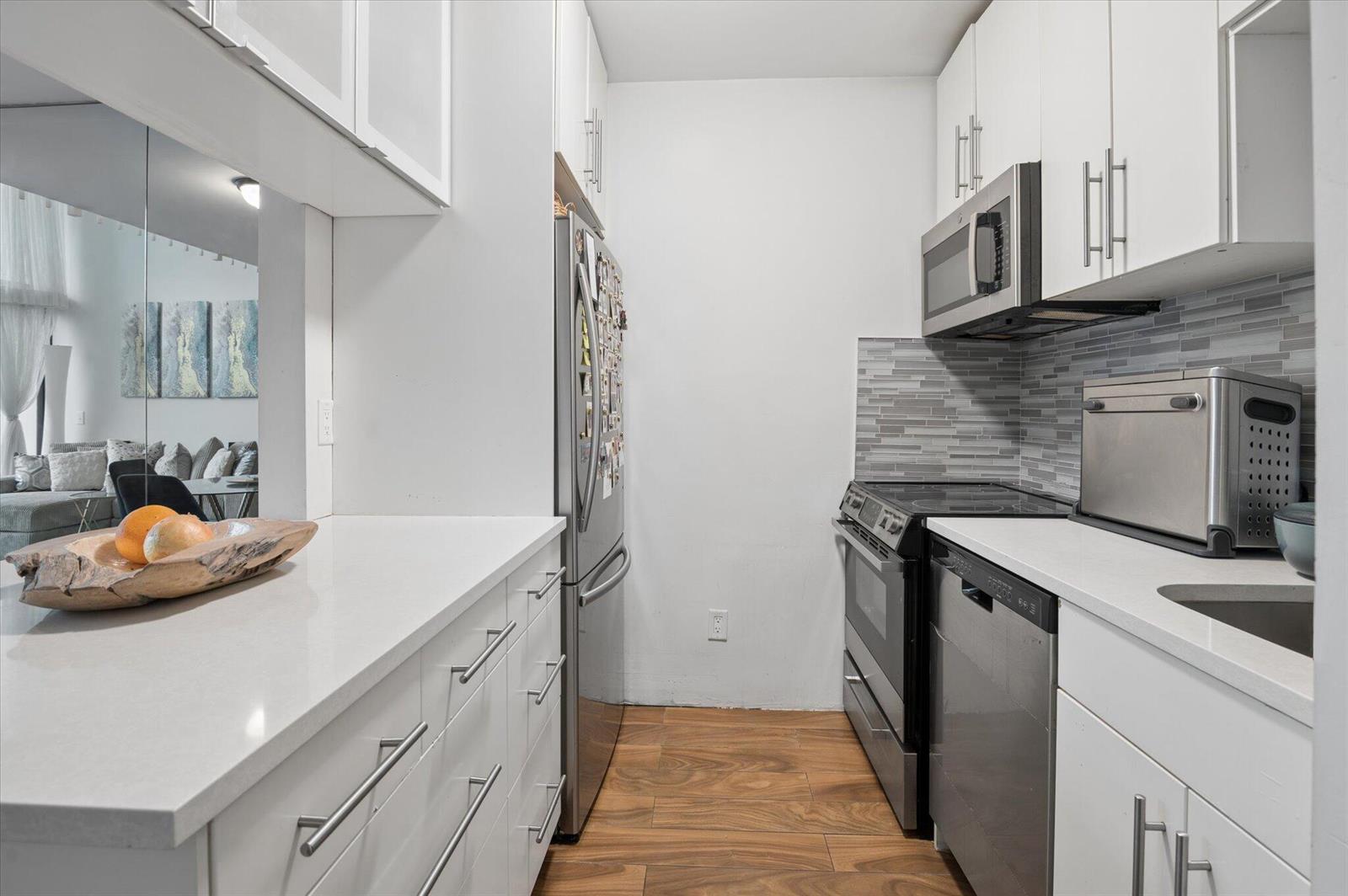 Residential in South Palm Beach 4