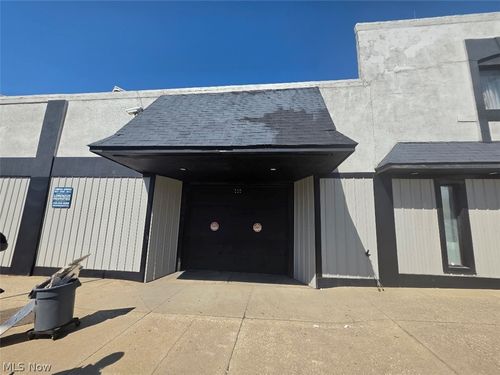 625 Johnston, Akron, OH, 44311 | Card Image