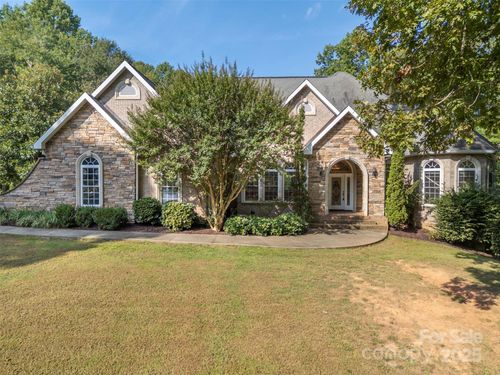 288 Palms Way, Forest City, NC, 28043-7783 | Card Image