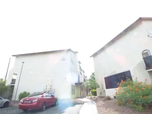 a11-2080 Karen Ave, Las Vegas, NV, 89169-1719 | Card Image
