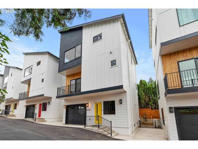 10731 Ne Fremont St, Condo with 4 bedrooms, 4 bathrooms and 1 parking in Portland OR | Image 38