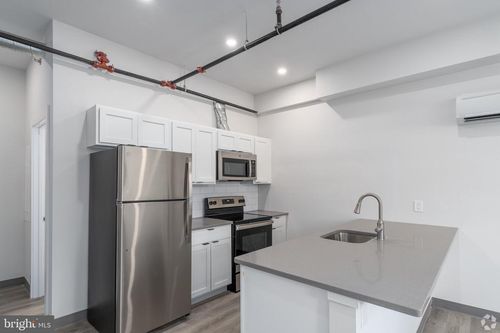apt-7-224 Hall St, PHOENIXVILLE, PA, 19460-3797 | Card Image
