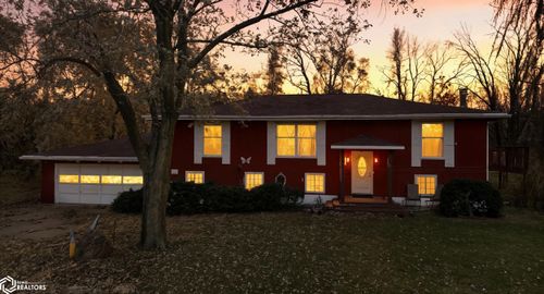 701 W Fairgrounds St, What Cheer, IA, 50268-1049 | Card Image