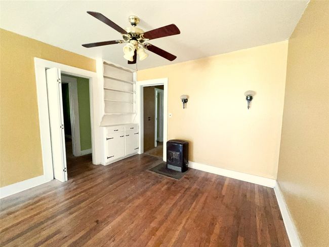 1103 N Avenue D, House other with 3 bedrooms, 1 bathrooms and null parking in Haskell TX | Image 6