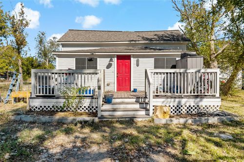 8915 W Richmond St, Needville, TX, 77461 | Card Image