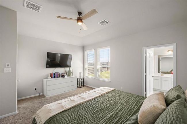 32703 Dew Crest St, House other with 5 bedrooms, 3 bathrooms and 2 parking in Fulshear TX | Image 10