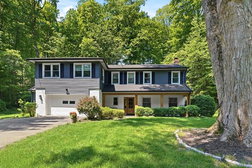 40 Windmill Rd, North Castle, NY, 10504-2614 | Card Image