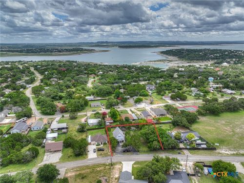 1568 Blueridge Dr, Canyon Lake, TX, 78133-4186 | Card Image