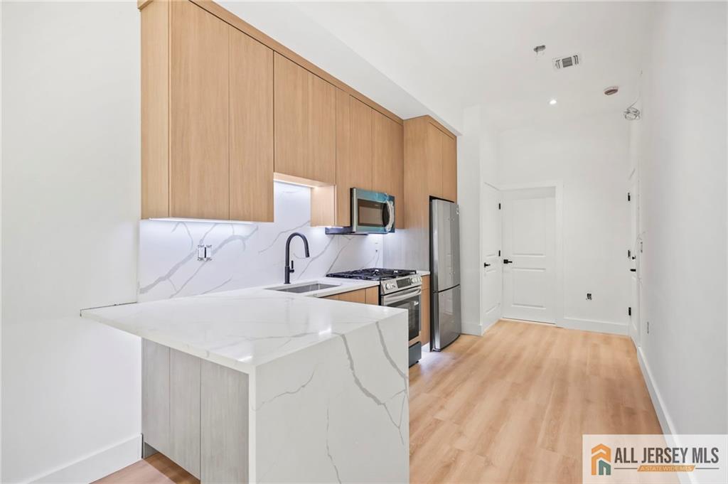 Residential in Jersey City 4