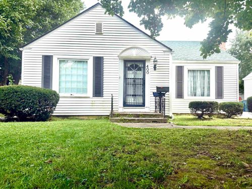 400 S Umbarger Rd, Muncie, IN, 47304-4349 | Card Image