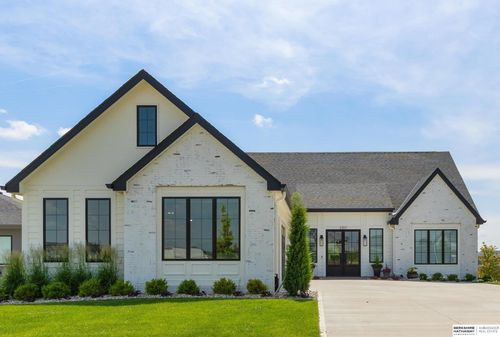 3307 S 209th St, Elkhorn, NE, 68022-3493 | Card Image