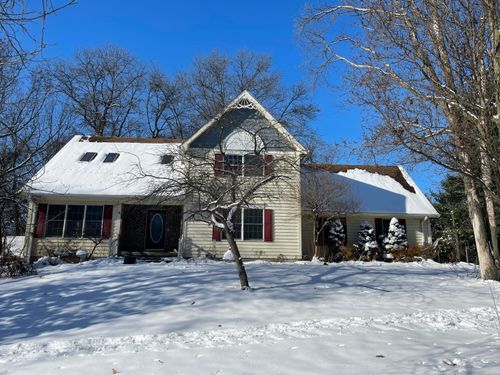 9710 Rustic Dr, Demotte, IN, 46310 | Card Image