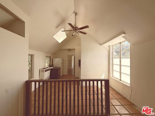 1924 1/2 Lake Shore Ave, Los Angeles, CA, 90039-3925 | Card Image