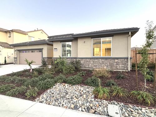 3334 Orso Grande St, Manteca, CA, 95337-9157 | Card Image