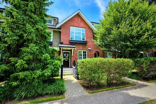 5483 Dunbar St, Vancouver, BC, V6N1W4 | Card Image