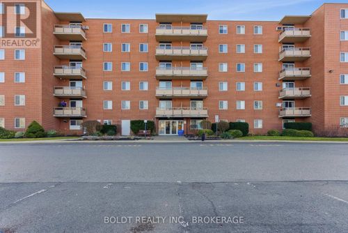 107-264 Grantham Avenue, St. Catharines (Carlton/Bunting), ON, L2P3H1 | Card Image