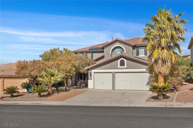2738 Carolina Blue Avenue, House other with 6 bedrooms, 3 bathrooms and null parking in Henderson NV | Image 5