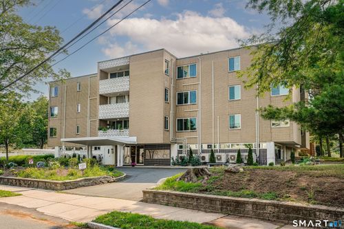 204-5 Bishop Rd, West Hartford, CT, 06119-1538 | Card Image