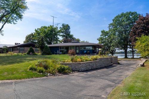 10194 Collard Dr, Lakeview, MI, 48850-9143 | Card Image