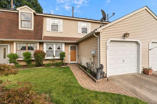 89 River Bank Dr, ROEBLING, NJ, 08554-1524 | Card Image