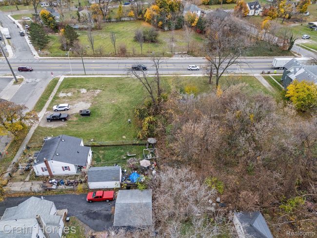 431 N Perry St, Home with 0 bedrooms, 0 bathrooms and null parking in Pontiac MI | Image 4
