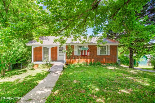 4219 Annona Dr, Knoxville, TN, 37918-1301 | Card Image