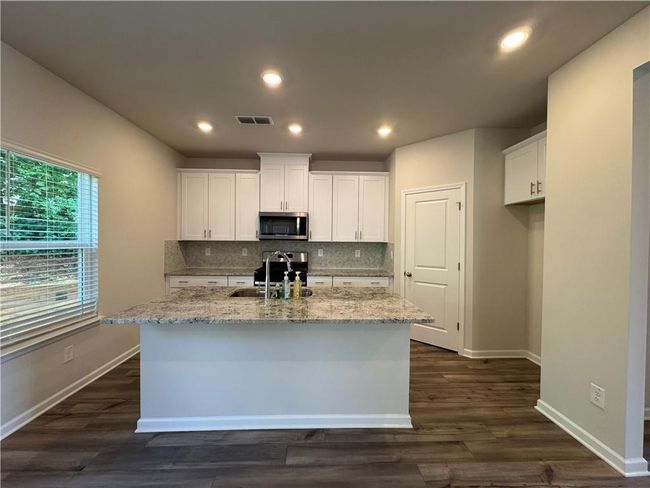 1601 Dosk Ave, House other with 3 bedrooms, 3 bathrooms and null parking in Lawrenceville GA | Image 6