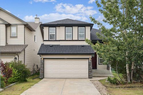 133 Somerglen Way Sw, Calgary, AB, T2Y4B2 | Card Image