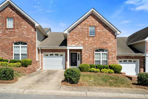 225 Med Park Dr, Clarksville, TN, 37043-6310 | Card Image
