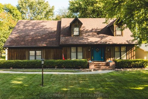 2105 N St, Aurora, NE, 68818-1734 | Card Image